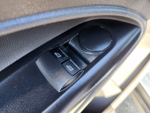 Certified 2019 Ford Transit Connect XL FWD image 16