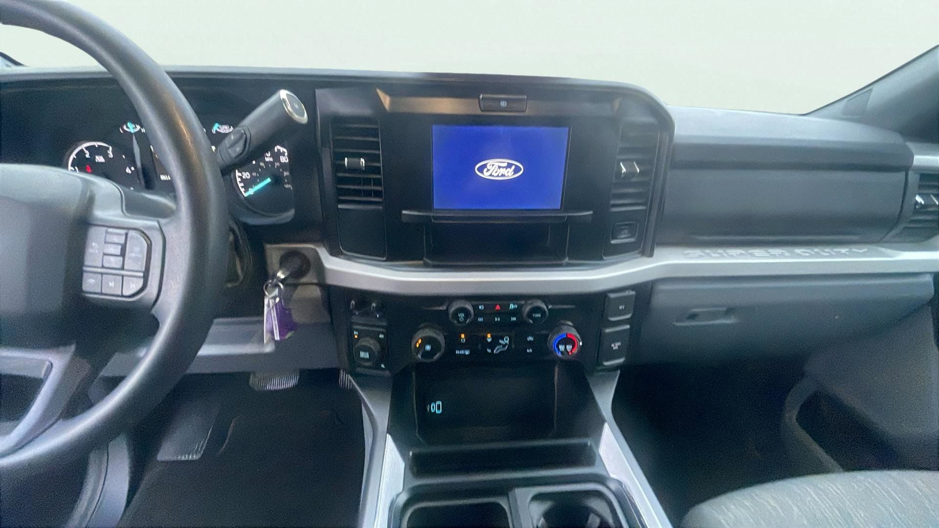 Certified 2025 Ford F450 XLT w/ 360-Degree Camera Package image 13