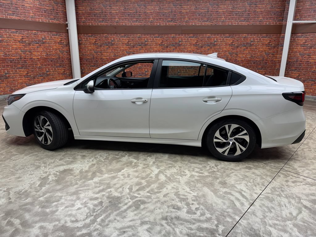 Used 2024 Subaru Legacy Premium AWD/4WD image 2