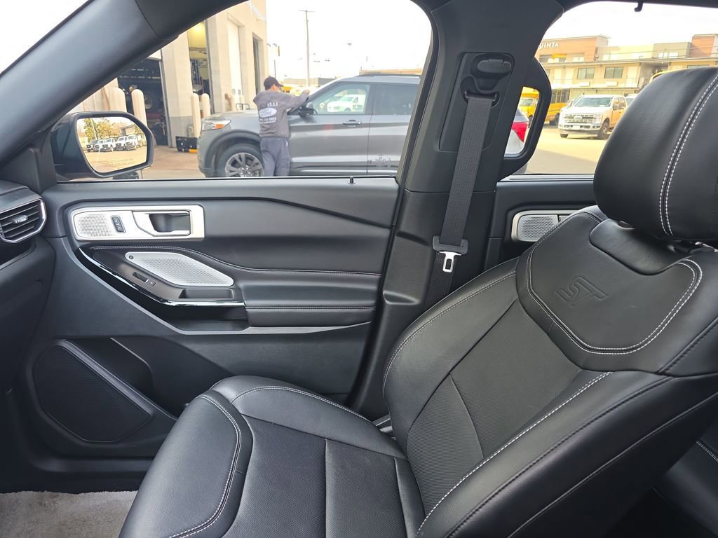 Certified 2023 Ford Explorer ST w/ Equipment Group 401A image 37