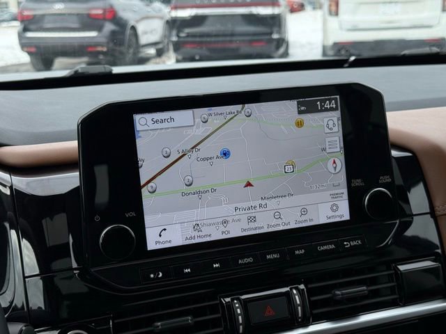 Used 2023 Nissan Pathfinder Platinum w/ Cargo Package image 15