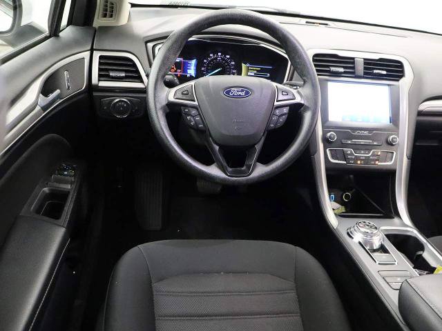 Certified 2020 Ford Fusion SE FWD image 10