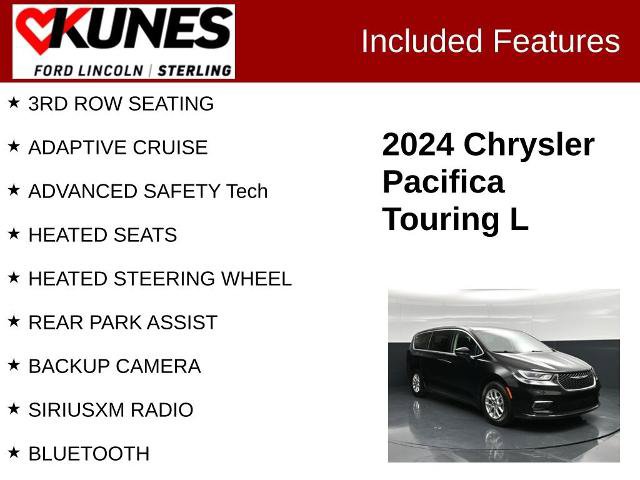 Used 2024 Chrysler Pacifica Touring-L FWD image 2