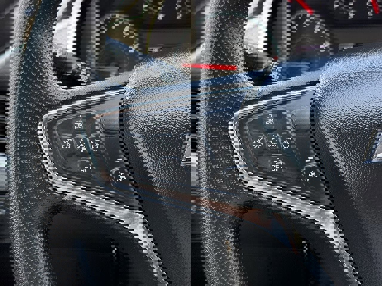 Used 2024 Chevrolet Malibu LT image 12