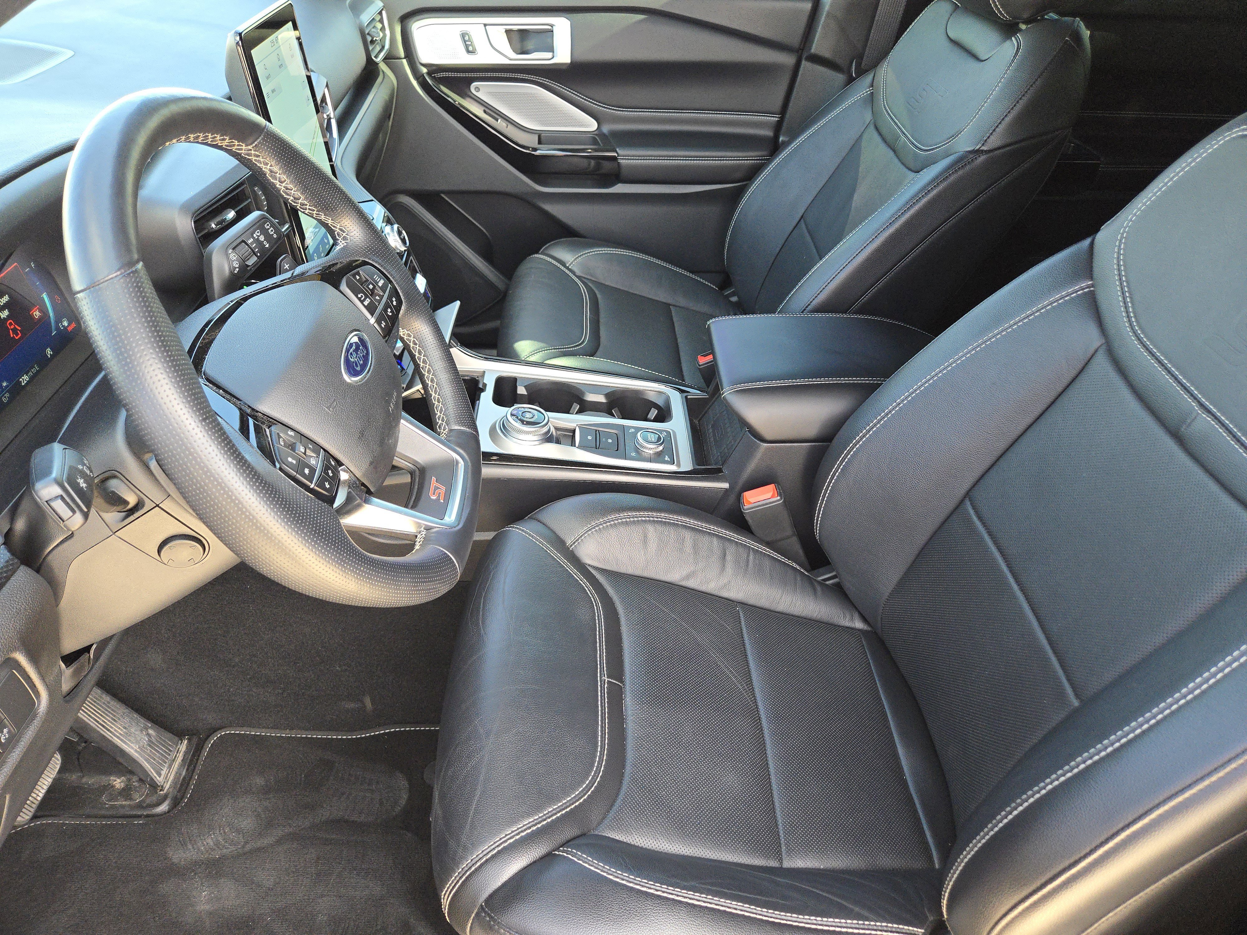 Certified 2021 Ford Explorer ST w/ Equipment Group 401A image 13