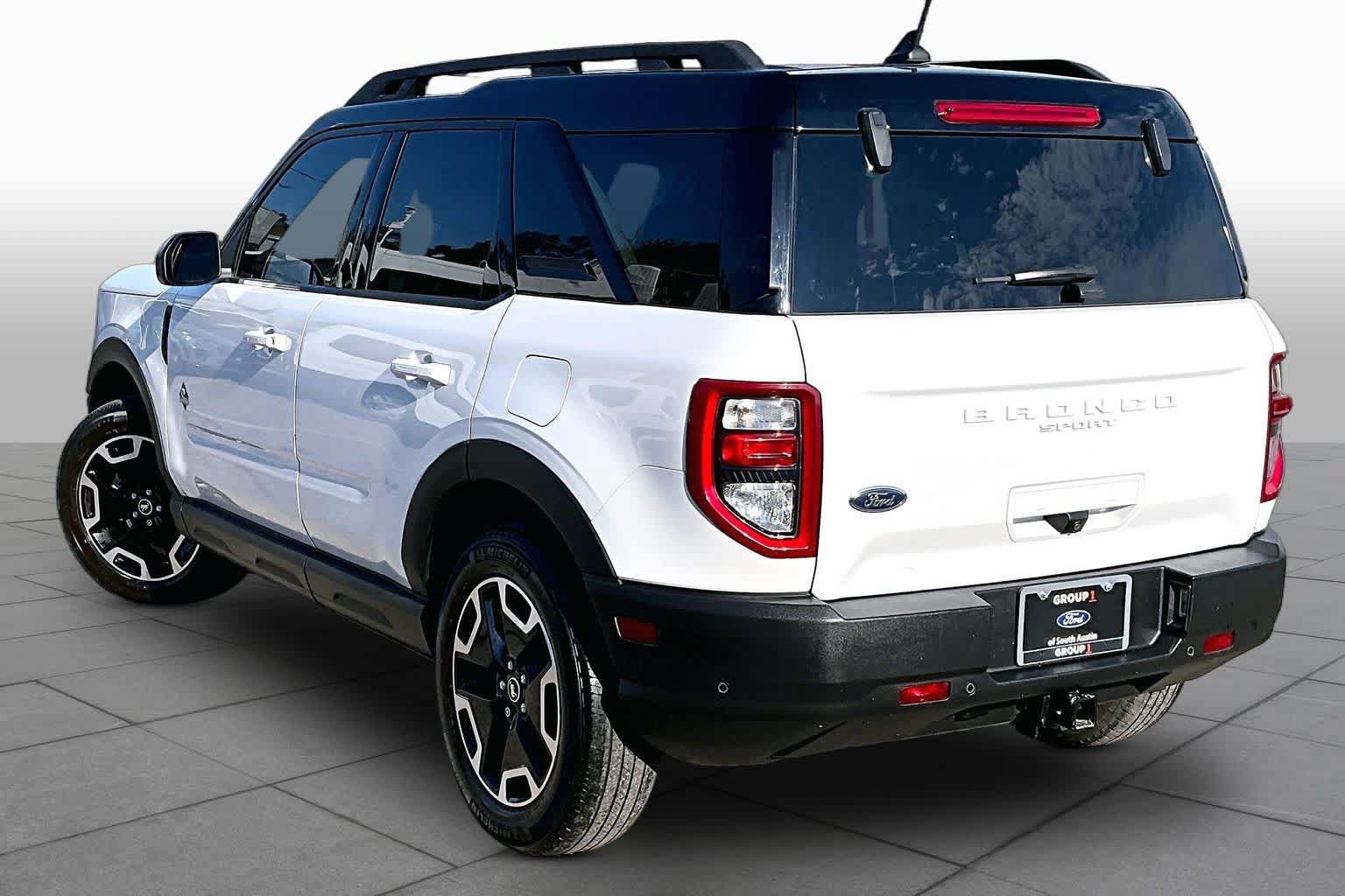 Certified 2022 Ford Bronco Sport Outer Banks AWD/4WD image 6