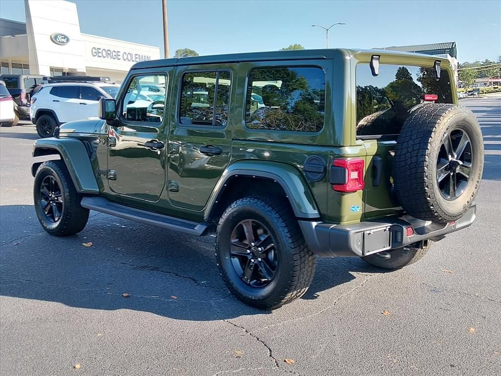 Used 2022 Jeep Wrangler Unlimited Sahara AWD/4WD image 6