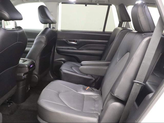 Used 2024 Toyota Grand Highlander XLE image 26