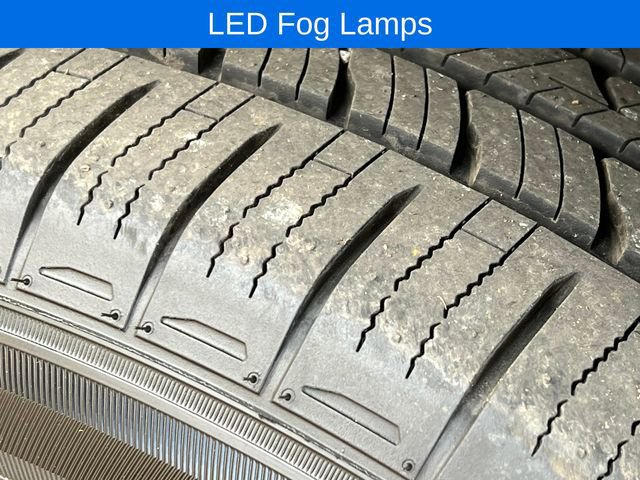 Certified 2023 Ford Explorer XLT w/ Equipment Group 202A image 18