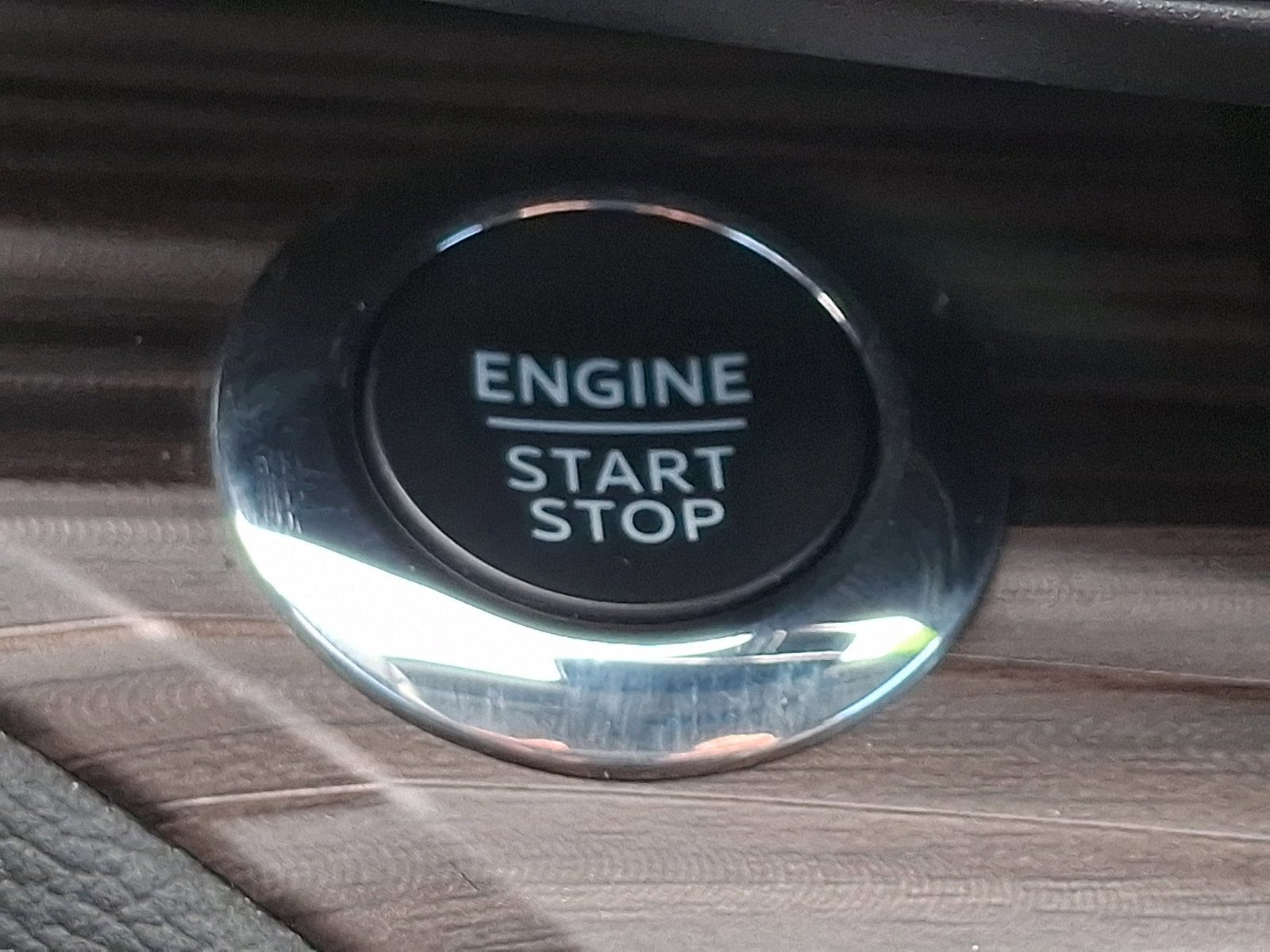 Certified 2023 Ford Explorer Limited w/ Limited Technology Package image 25