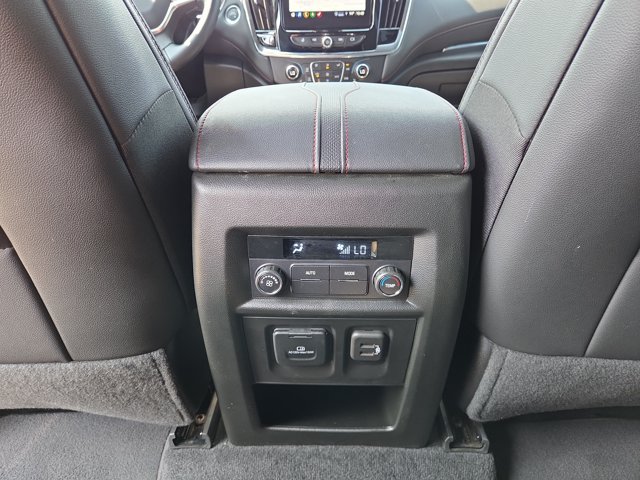 Used 2023 Chevrolet Traverse RS AWD/4WD image 13