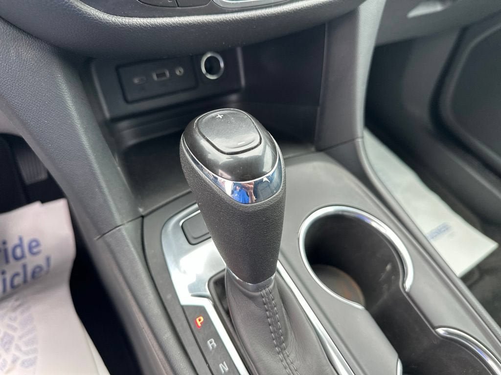 Used 2020 Chevrolet Equinox LT AWD/4WD image 17