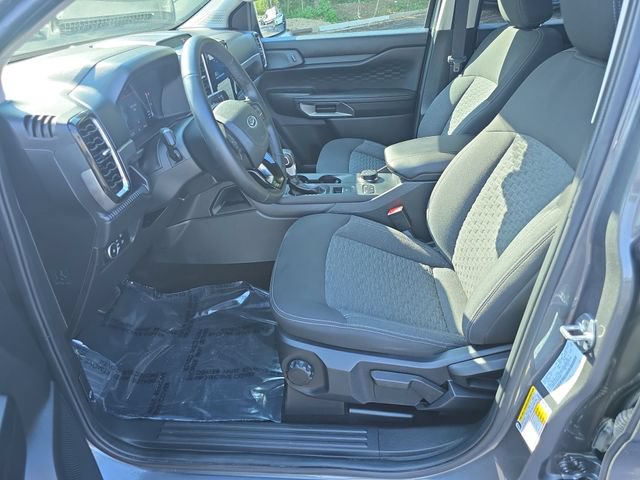 Certified 2025 Ford Ranger XLT w/ Trailer Tow Package AWD/4WD image 11