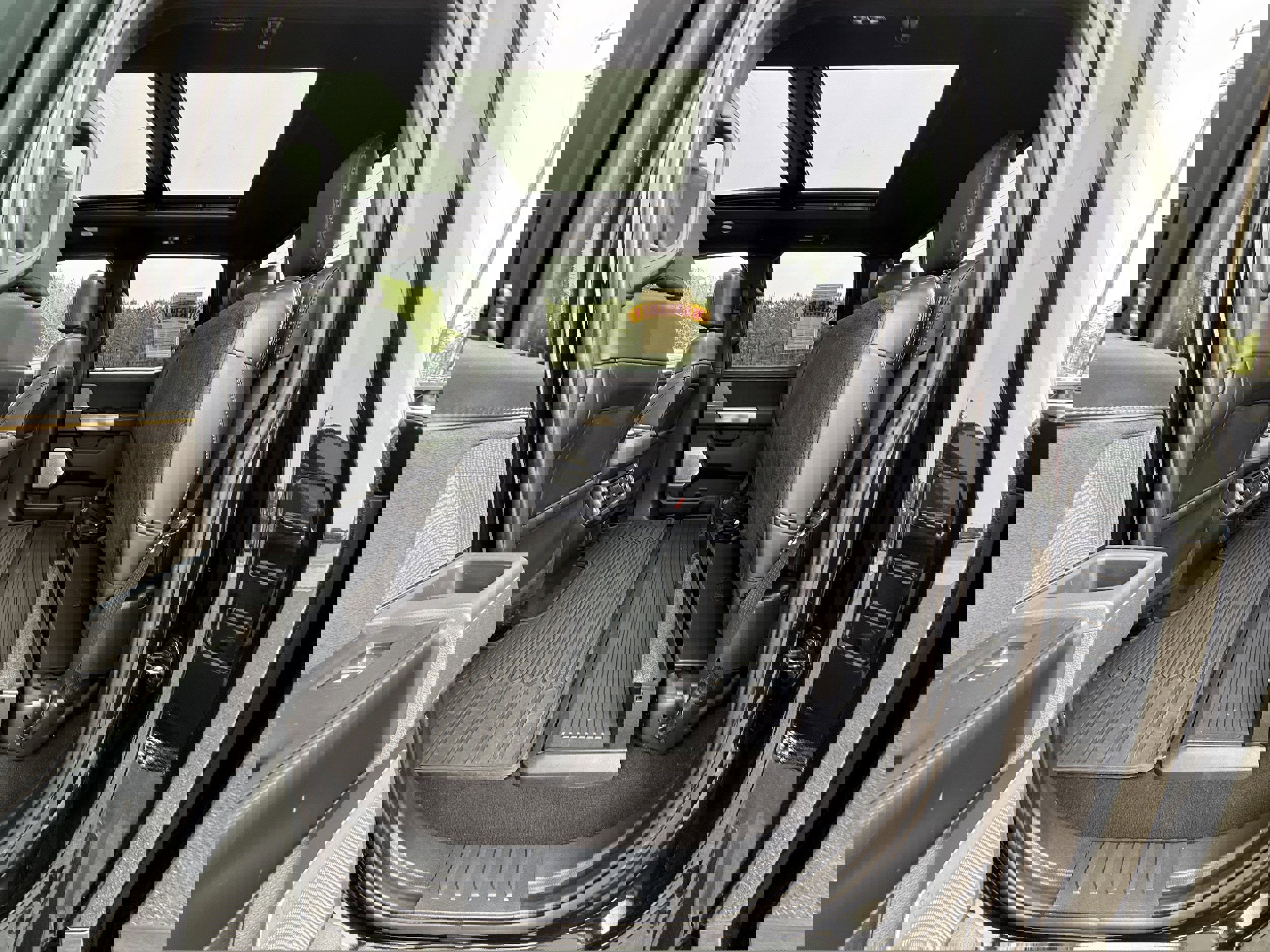 Certified 2024 Ford F350 Platinum image 39