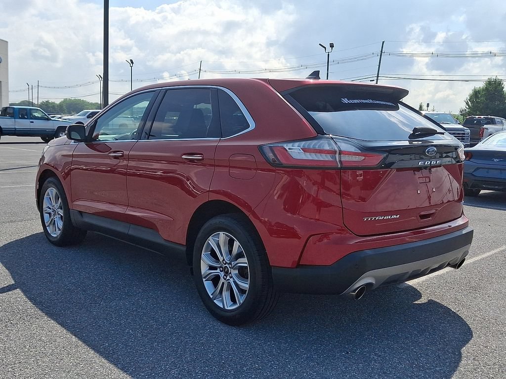 Certified 2024 Ford Edge Titanium AWD/4WD image 4