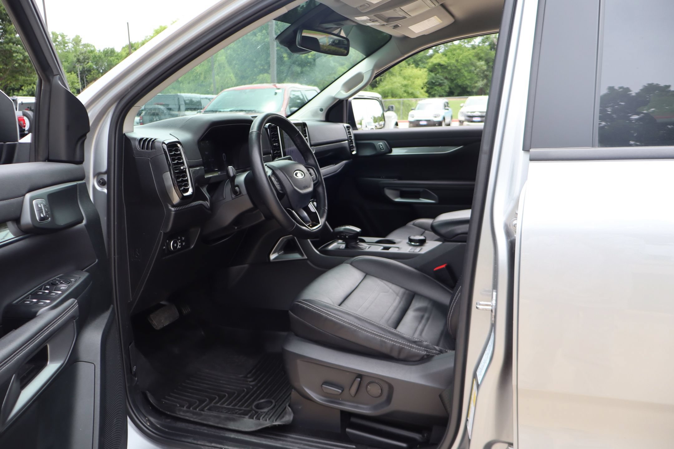 Certified 2024 Ford Ranger Lariat w/ FX4 Off-Road Package AWD/4WD image 27