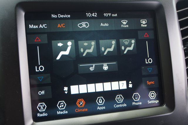Used 2021 Jeep Cherokee Latitude Lux 80th Anniv w/ Quick Order Package 26U 80TH AWD/4WD image 26