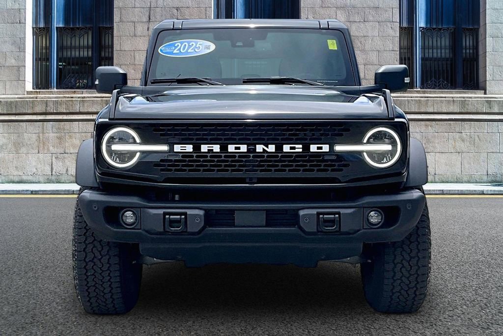 Certified 2025 Ford Bronco Badlands w/ Sasquatch Package AWD/4WD image 3