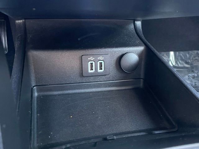 Certified 2019 Ford Fusion Energi Titanium image 28