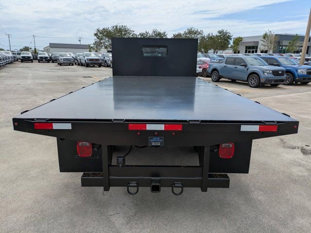 Certified 2024 Ford F550 4x4 Regular Cab Super Duty image 3