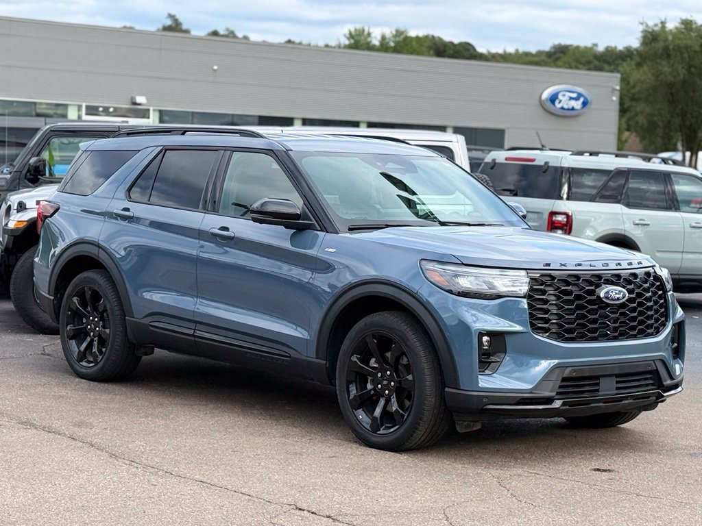 Certified 2026 Ford Explorer ST-Line AWD/4WD image 31