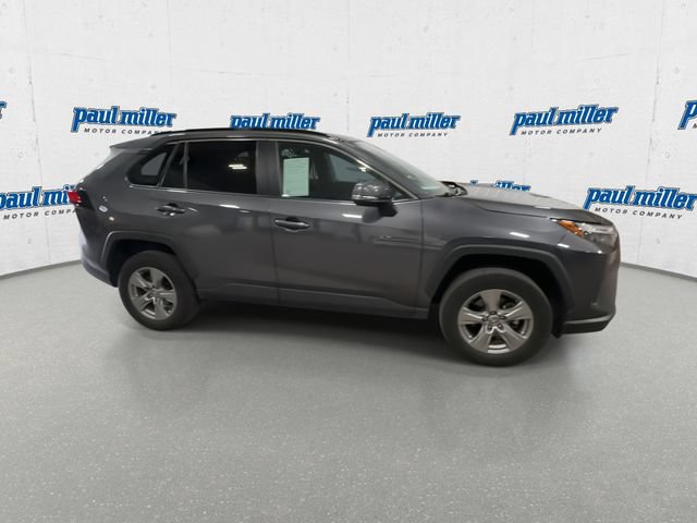 Used 2022 Toyota RAV4 XLE AWD/4WD image 13