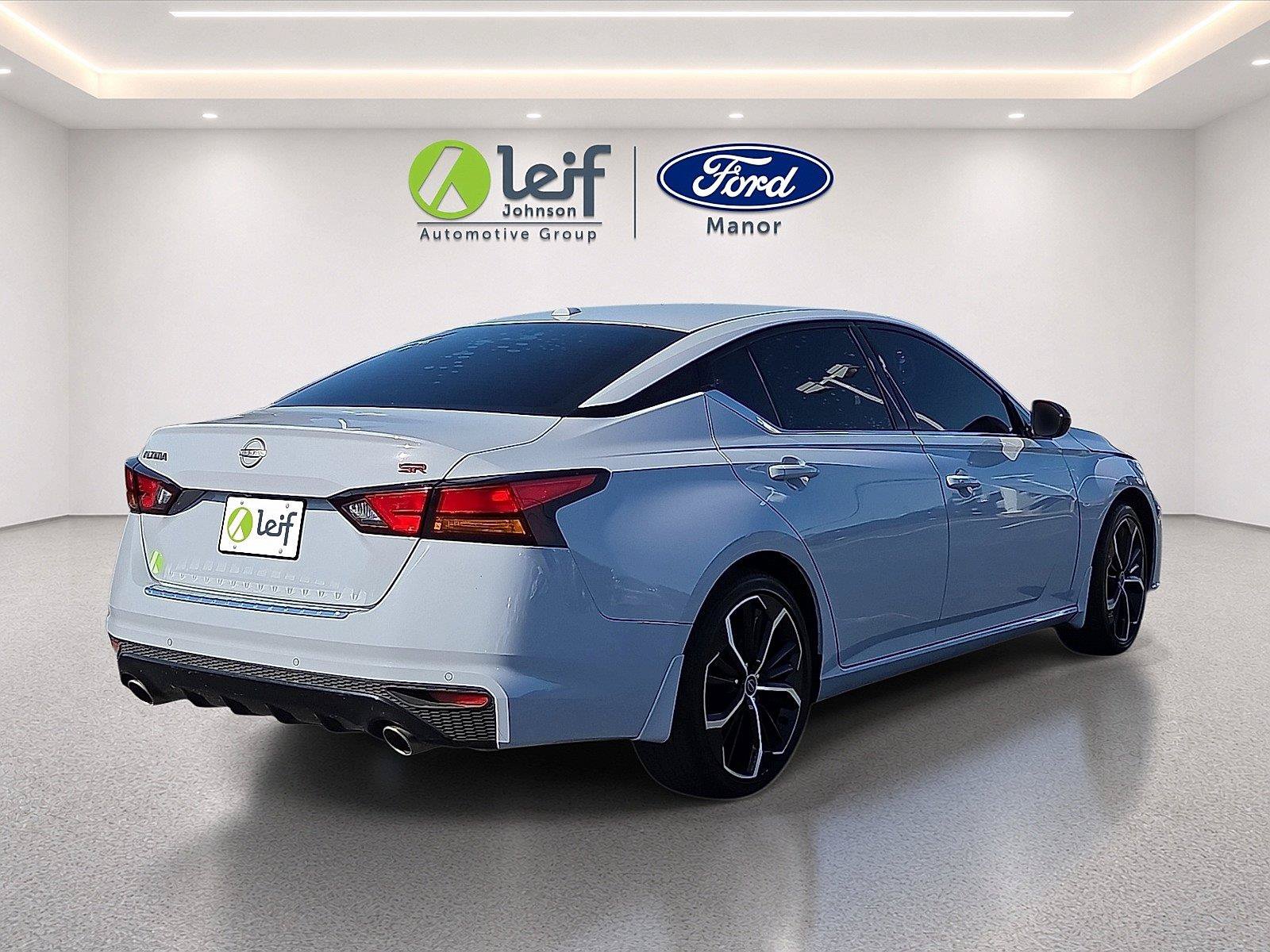 Used 2023 Nissan Altima 2.5 SR FWD image 7
