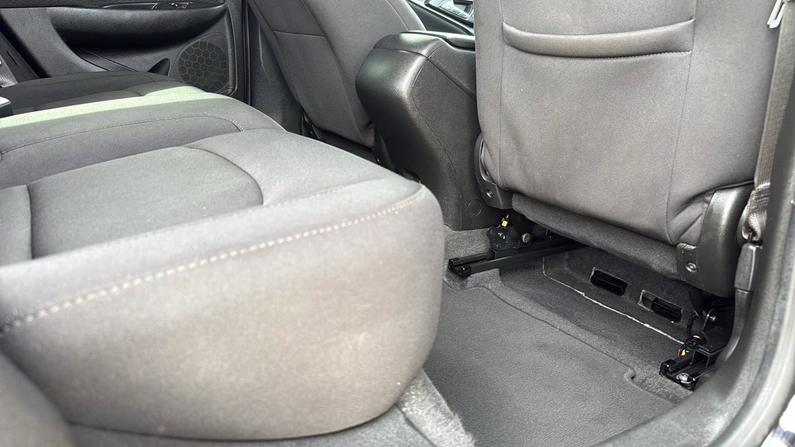 Used 2024 Chevrolet Malibu LS image 27