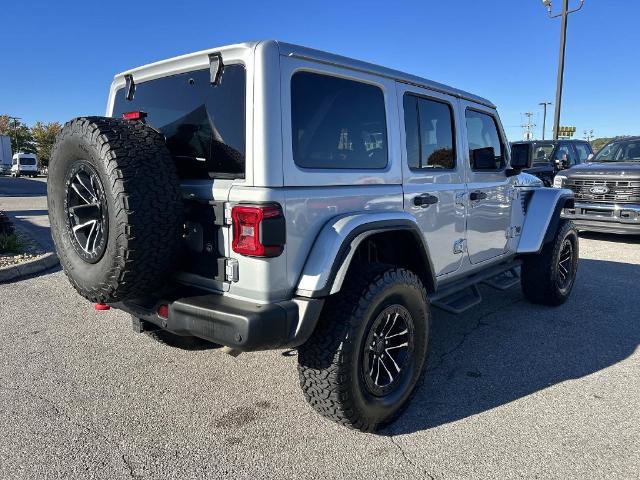Used 2024 Jeep Wrangler Unlimited Rubicon AWD/4WD image 4
