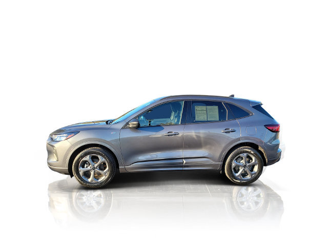 Certified 2023 Ford Escape ST-Line w/ Tech Pack #1 AWD/4WD image 4