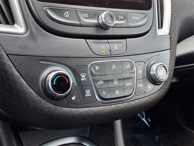 Used 2024 Chevrolet Malibu LT image 18