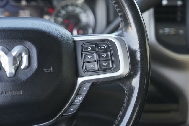 Used 2020 RAM 5500 Tradesman w/ Safety Group image 25