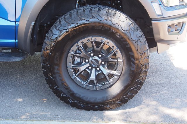 Certified 2022 Ford F150 Raptor w/ Raptor 37 Performance Package AWD/4WD image 10