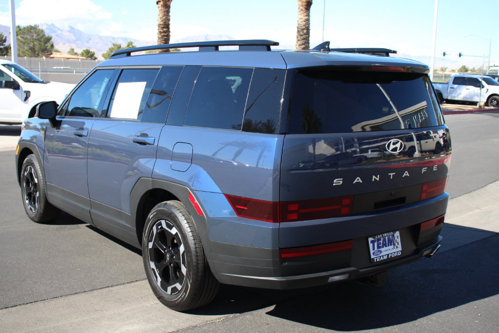 Used 2025 Hyundai Santa Fe SEL AWD/4WD image 5