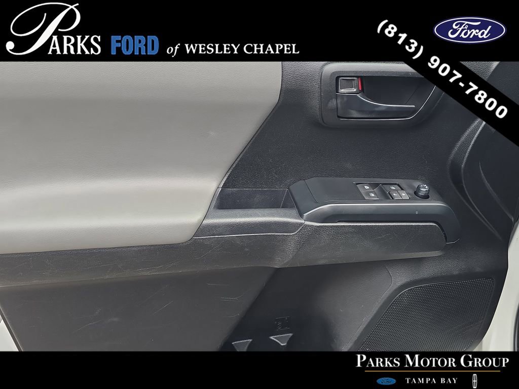 Used 2022 Toyota Tacoma SR w/ SX Package RWD image 12