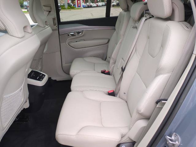 Used 2023 Volvo XC90 B5 Core w/ Climate Package AWD/4WD image 25