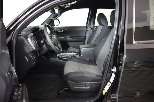 Used 2023 Toyota Tacoma TRD Off-Road AWD/4WD image 37