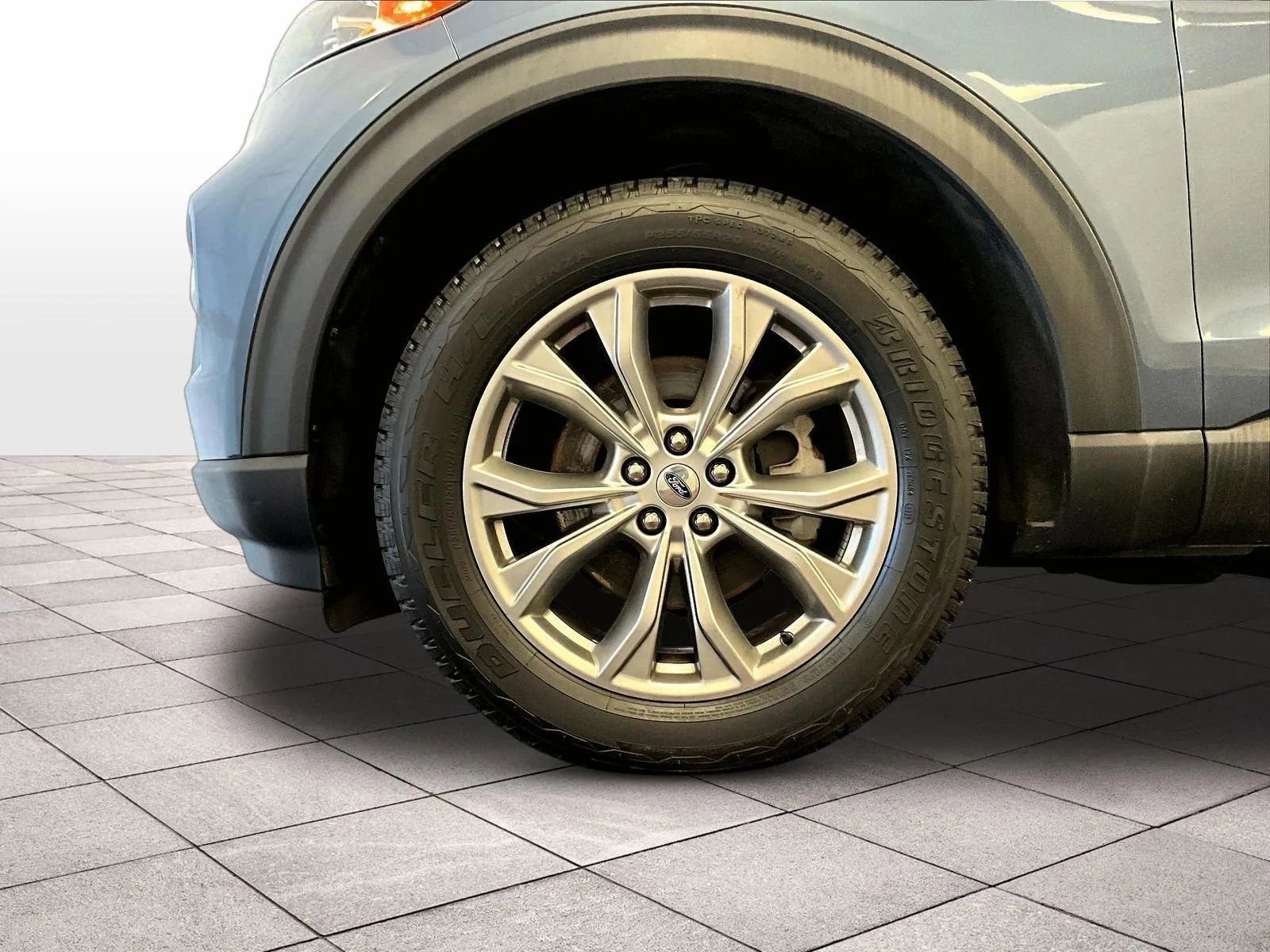 Certified 2021 Ford Explorer XLT w/ Equipment Group 202A image 8