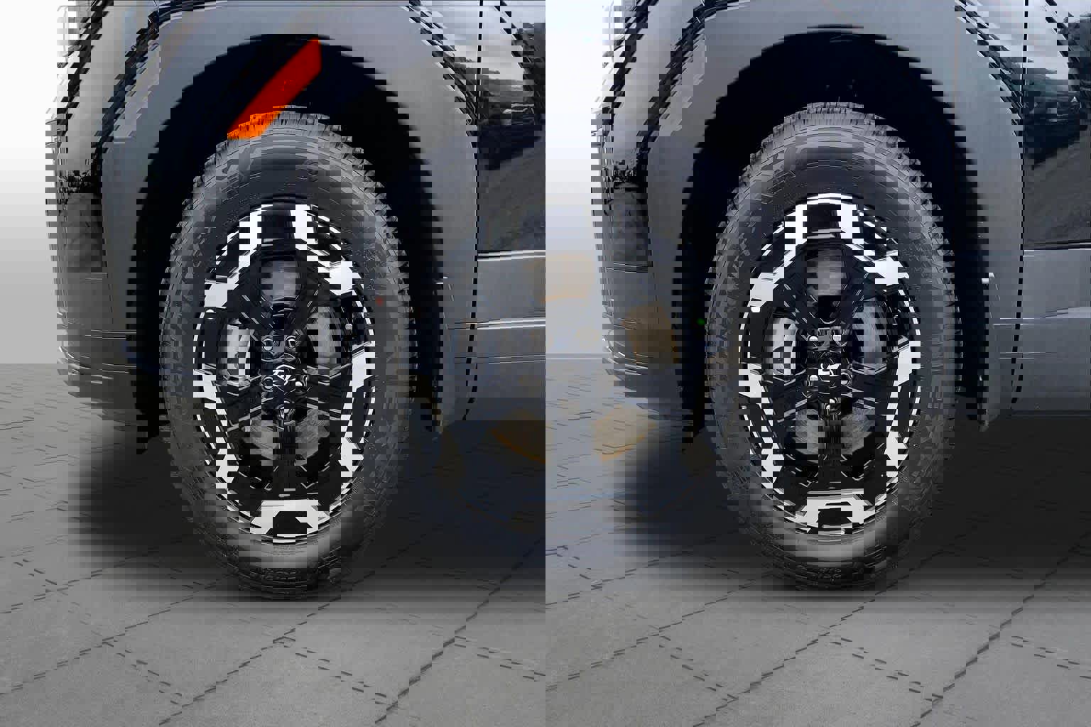 Used 2026 Hyundai Santa Fe SEL image 10