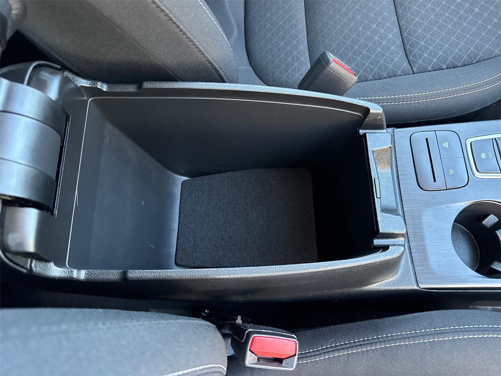 Certified 2024 Ford Escape Active image 19