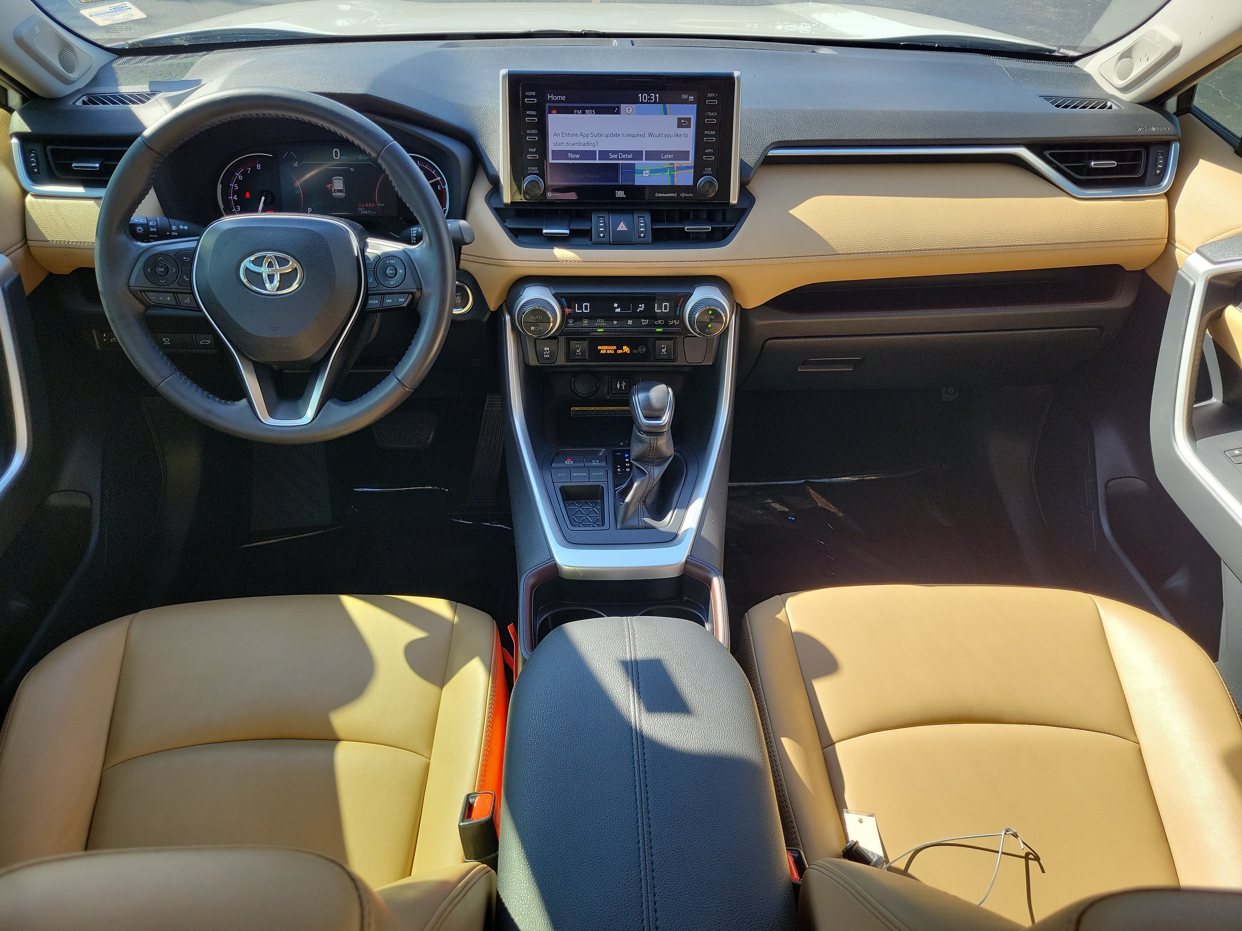 Used 2019 Toyota RAV4 Limited w/ Advanced Technology Package FWD image 15