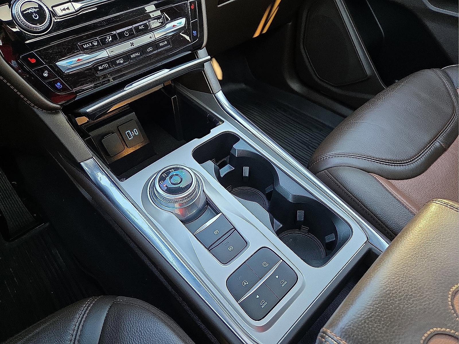 Certified 2022 Ford Explorer King Ranch w/ Class IV Trailer Tow Package image 25