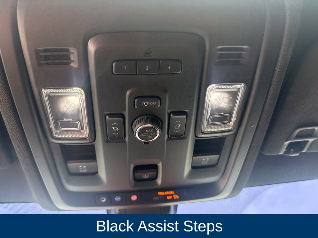 Used 2022 Chevrolet Tahoe RST w/ Luxury Package RWD image 22