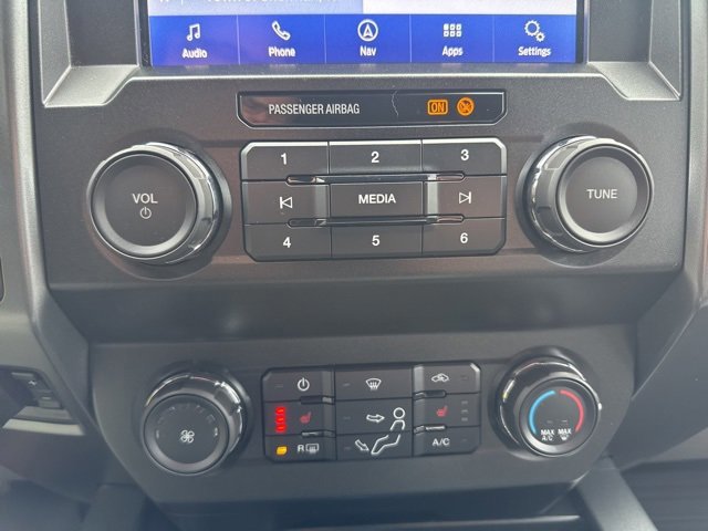 Certified 2022 Ford F350 XLT w/ XLT Premium Package image 39