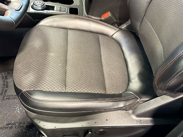 Certified 2024 Ford Escape ST-Line w/ Tech Pack #1 AWD/4WD image 17