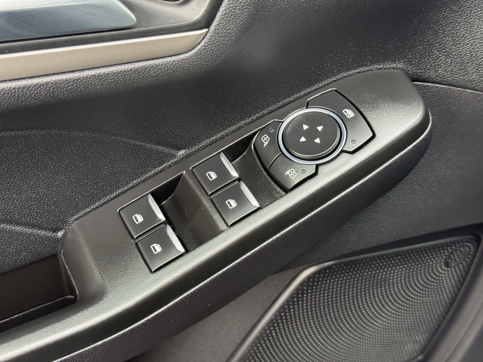 Certified 2022 Ford Escape SEL FWD image 19