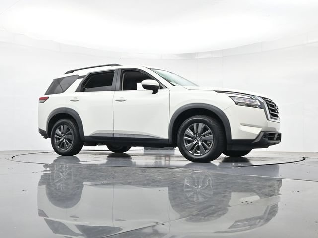 Used 2022 Nissan Pathfinder SV FWD image 35