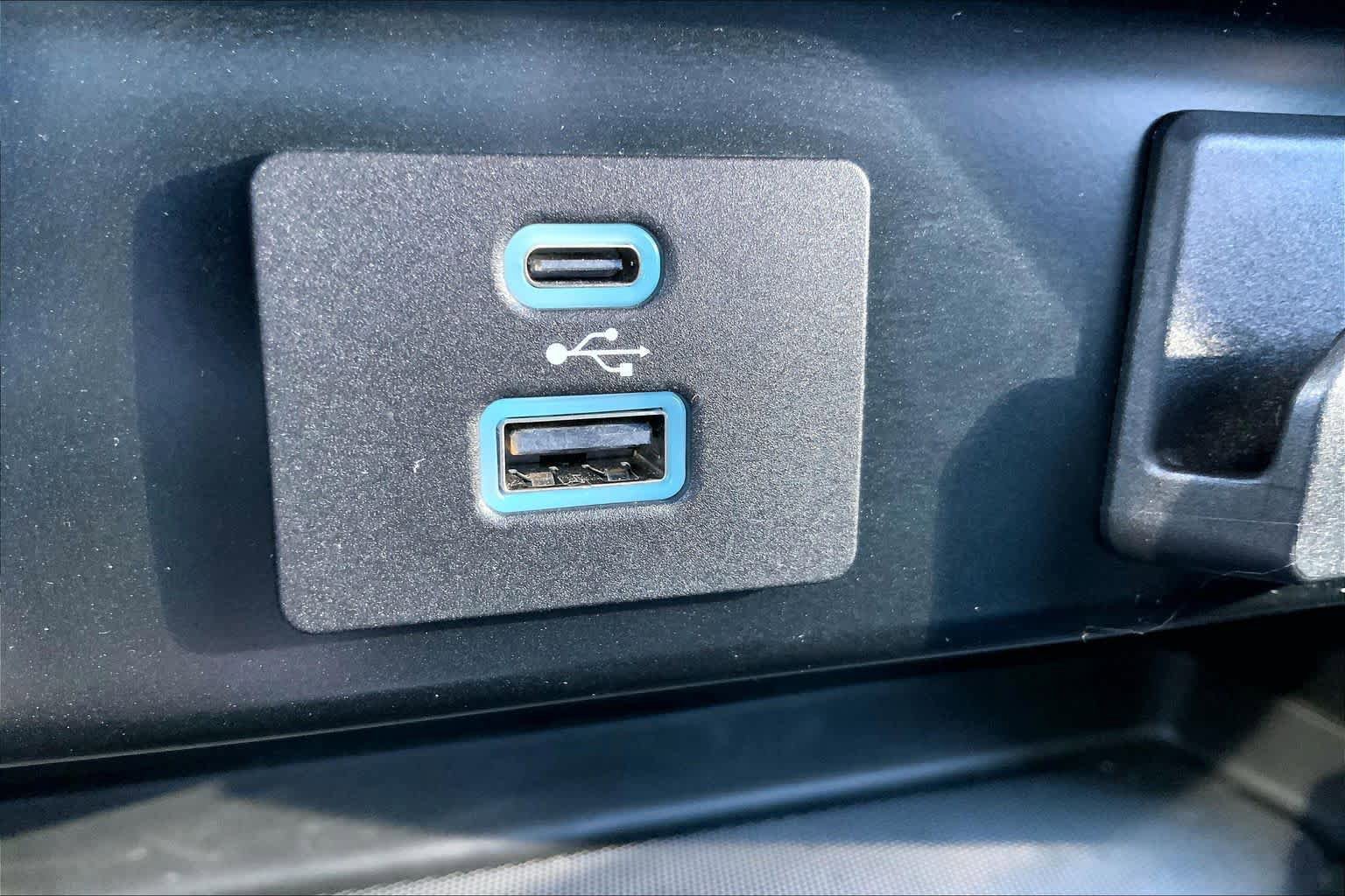 Certified 2024 Ford F150 XLT w/ Tow/Haul Package RWD image 31