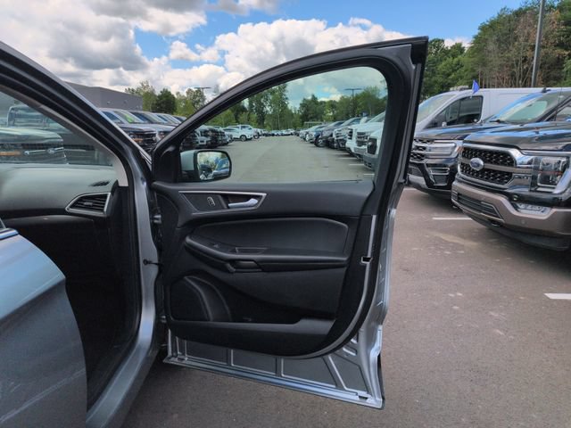 Certified 2024 Ford Edge SEL AWD/4WD image 14