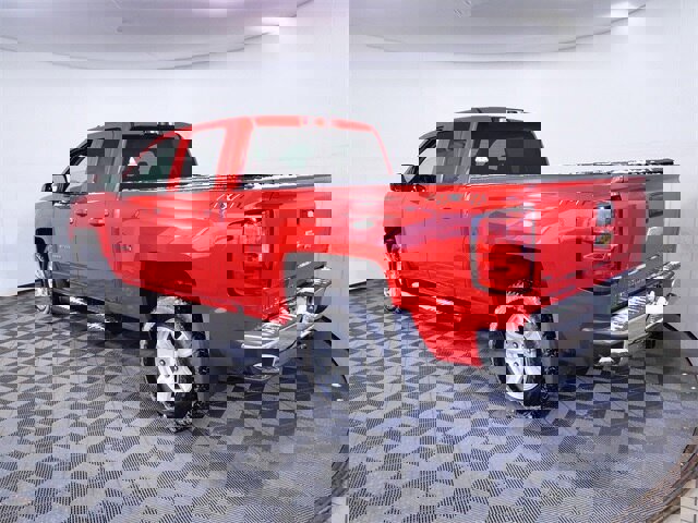 Used 2018 Chevrolet Silverado 1500 LT w/ All Star Edition image 6